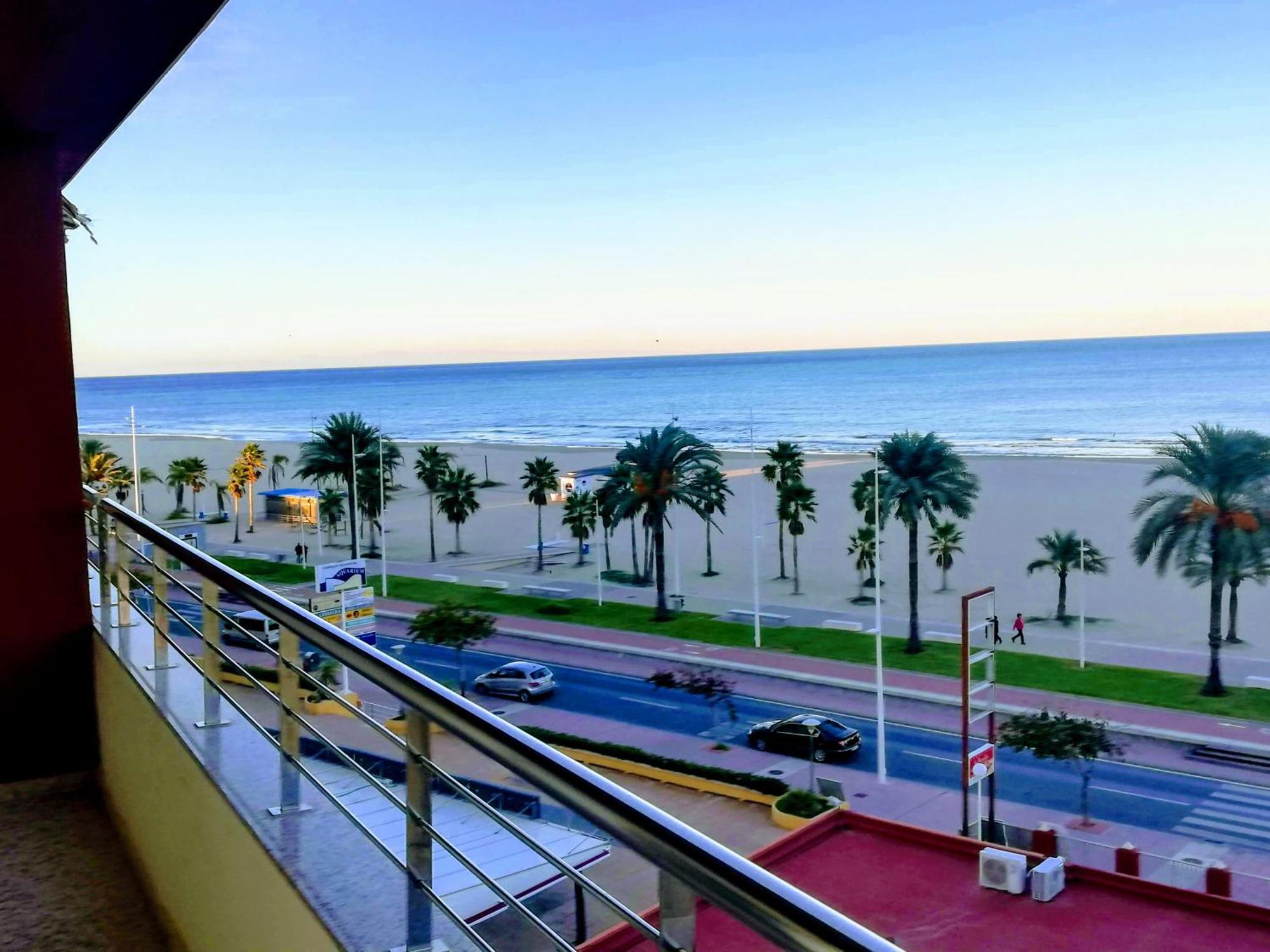 Don Ximo Solo Familia Serviplaya Playa de Gandia Экстерьер фото